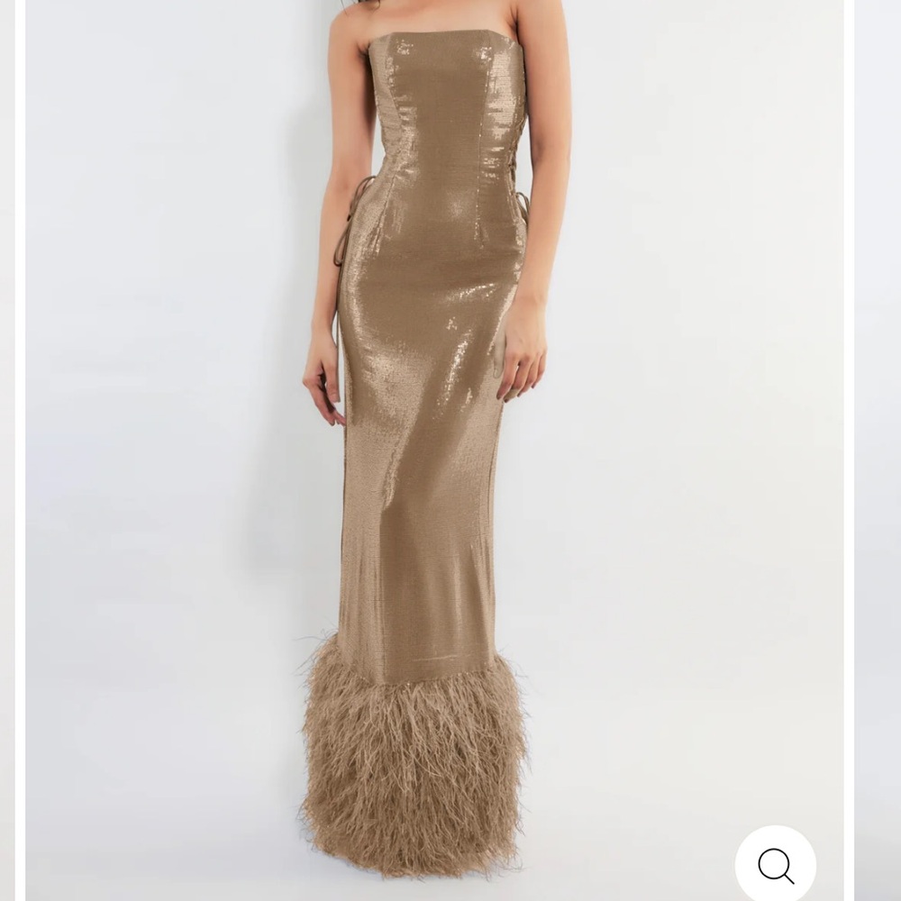 Deme by Gabrielle Elegant Strapless Gold Evening Gown brand new size medium